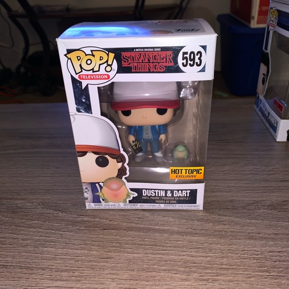 dustin and dart pop